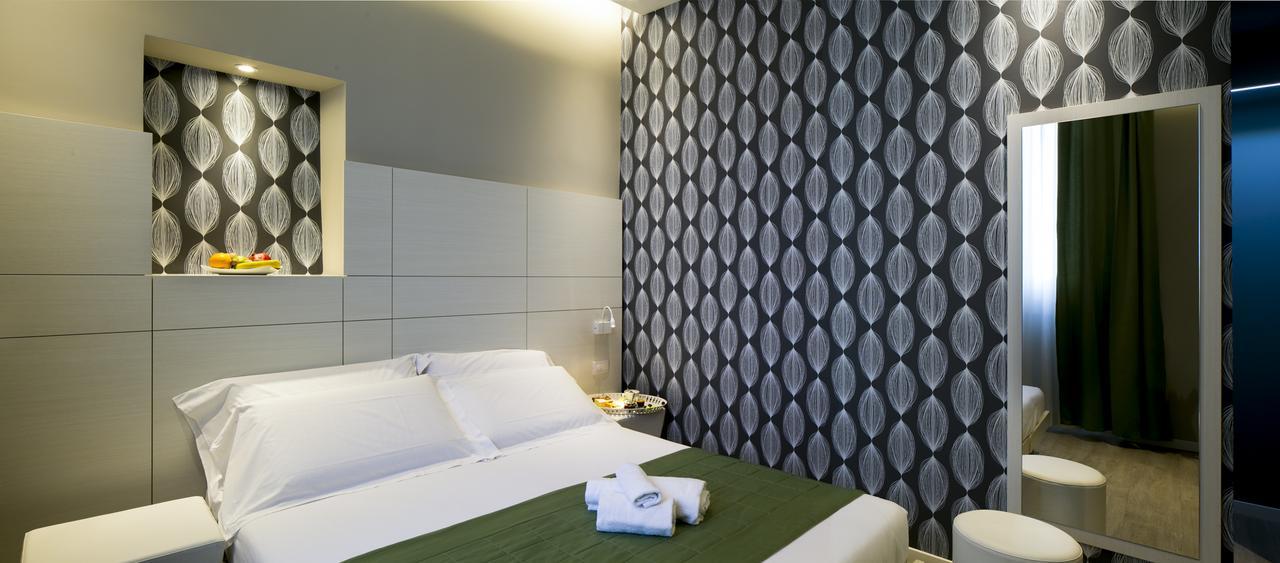 Navigliotel 19 - Rooms & Suites Milan Bagian luar foto